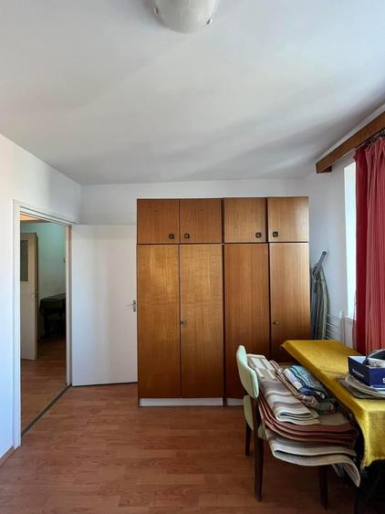 Apartamentt C-t 2 camere+ sufragerien, etaj 7, Sovata , Decebal-Dacia, Oradea. - 8