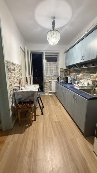 Apartament  cu 2 camere decomandate, zona Interservisan - 4