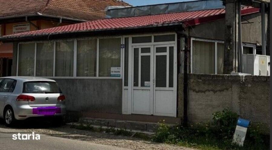 Spațiu comercial, de 598 mp, în Tisău