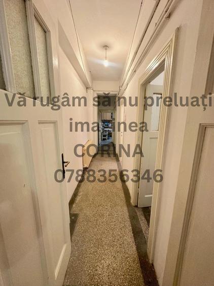 Apartament cu 3 camere semidecomandat în Cișmigiu