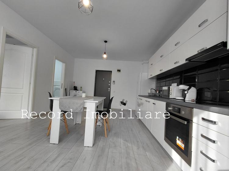Apartament cu 2 camere semidecomandat în Florești