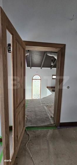 Casă cu 4 camere în Criș