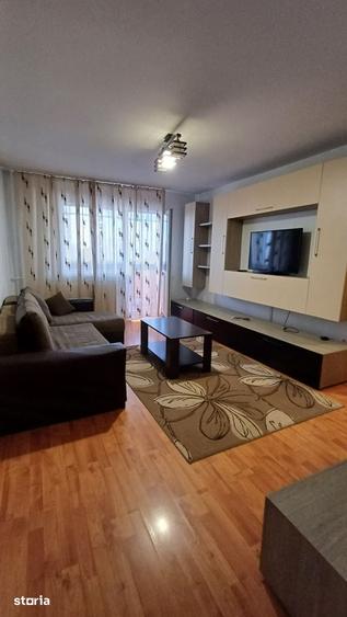 Apartament cu 2 camere semidecomandat în Craiovița Nouă