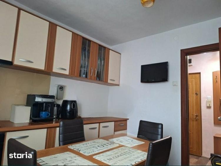 Apartament cu 3 camere în Rogerius
