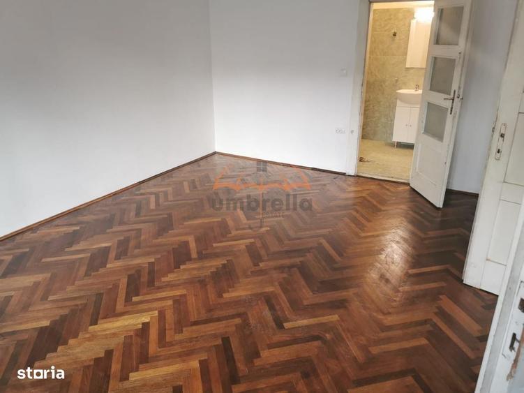 Apartament cu 3 camere în Horea