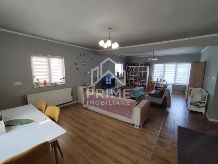 Casă cu 5 camere cu Teren 307 Mp în Central