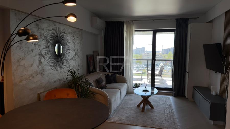 Apartament cu 3 camere decomandat, mobilat în Pipera
