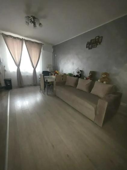 Apartament cu 2 camere semidecomandat în Lujerului