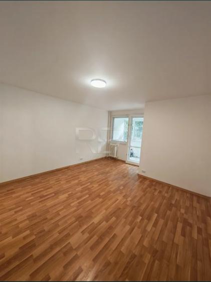 Garsonieră decomandată în Dristor