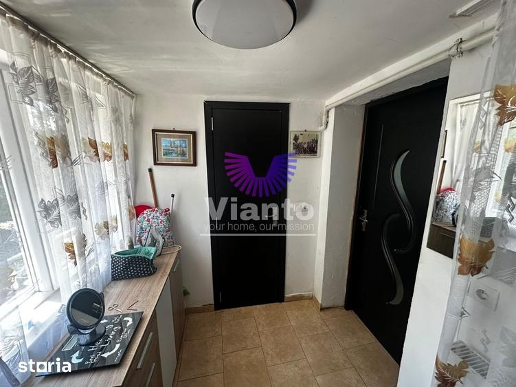 Casă cu 3 camere cu Teren 800 Mp în Slimnic