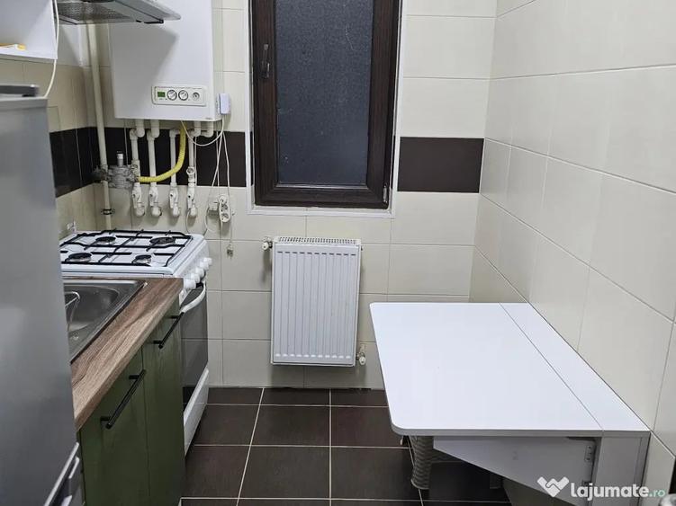 Garsonieră decomandată în Metalurgiei