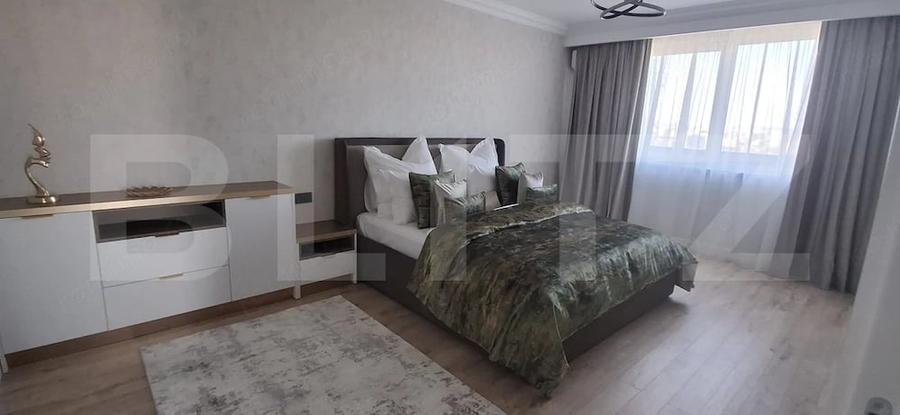 Apartament cu 4 camere decomandat în Filiași