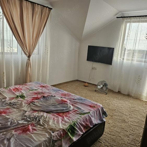 Casă cu 3 camere în Strejnicu