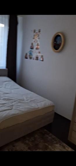 Apartament cu 3 camere semidecomandat în Popești