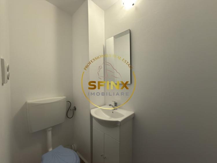 Apartament cu 3 camere decomandat în Rahova