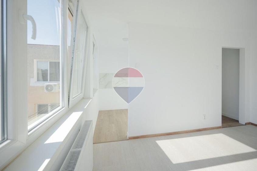 Apartament cu 2 camere semidecomandat în Rogerius