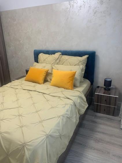 Apartament cu 3 camere decomandat, mobilat în Calea București