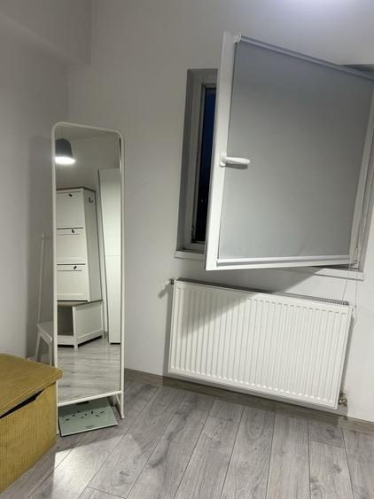Apartament cu 2 camere decomandat în Exterior Vest