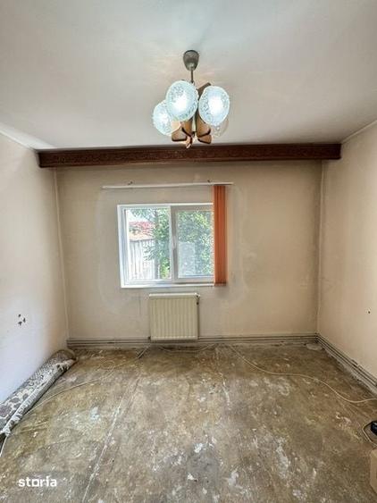 Apartament cu 3 camere decomandat în Mioriței
