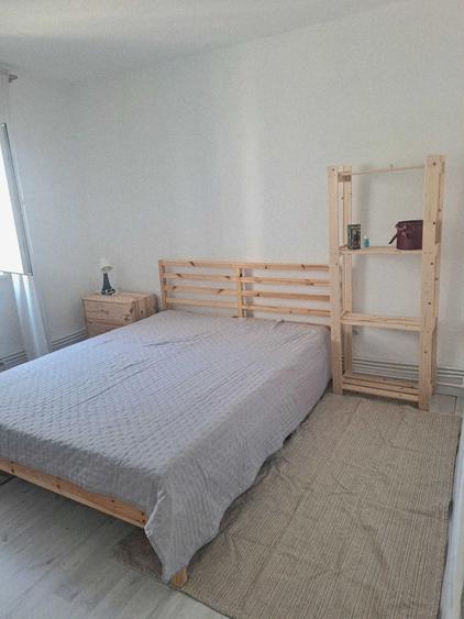 Apartament cu 2 camere decomandat în Sârbi
