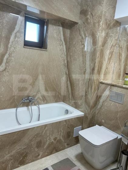 Apartament cu 3 camere decomandat, mobilat în Nufărul
