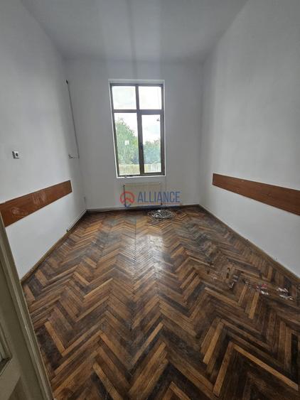 Birou, de 57 mp, în Ultracentral