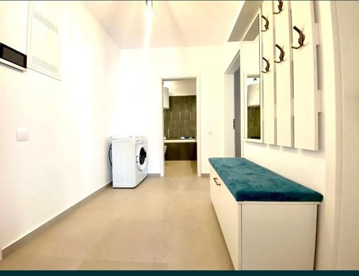 Apartament cu 2 camere decomandat în Poiana Brașov