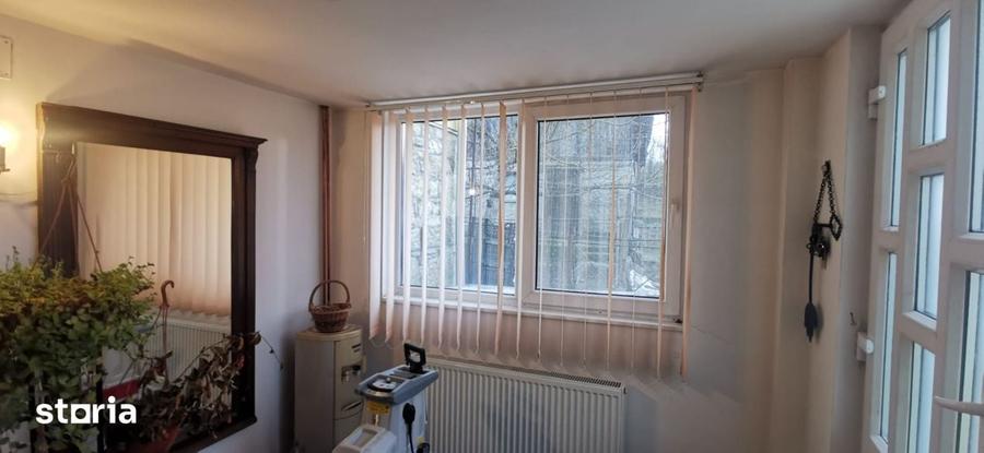 Casă cu 4 camere cu Teren 1683 Mp în Feleacu