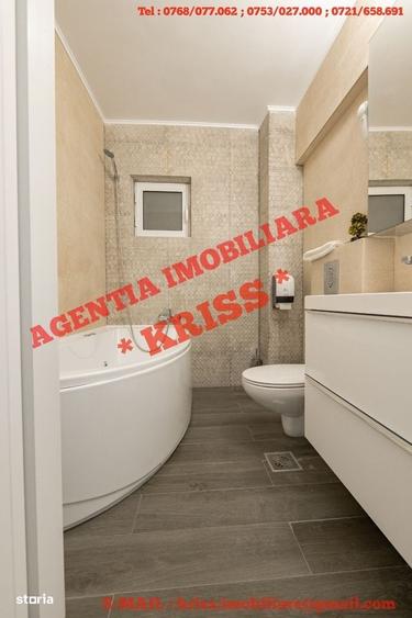 Apartament cu 4 camere decomandat în Ultracentral