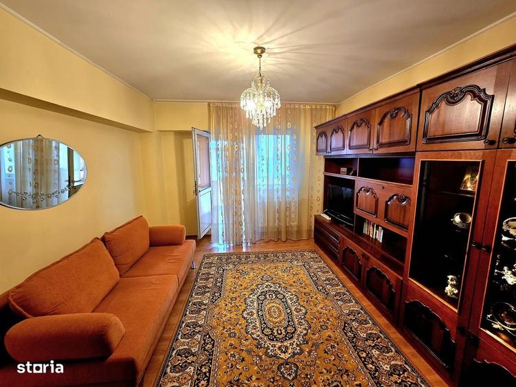 Apartament cu 2 camere decomandat în Frații Golești
