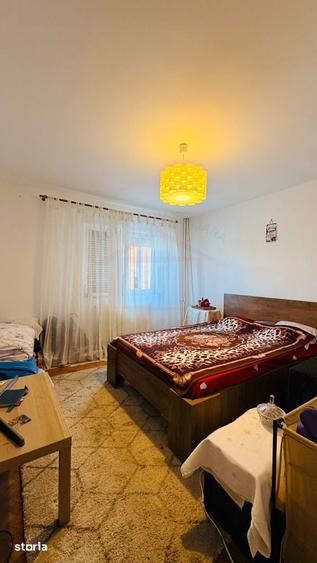 Apartament cu 3 camere decomandat în Țiglina 3