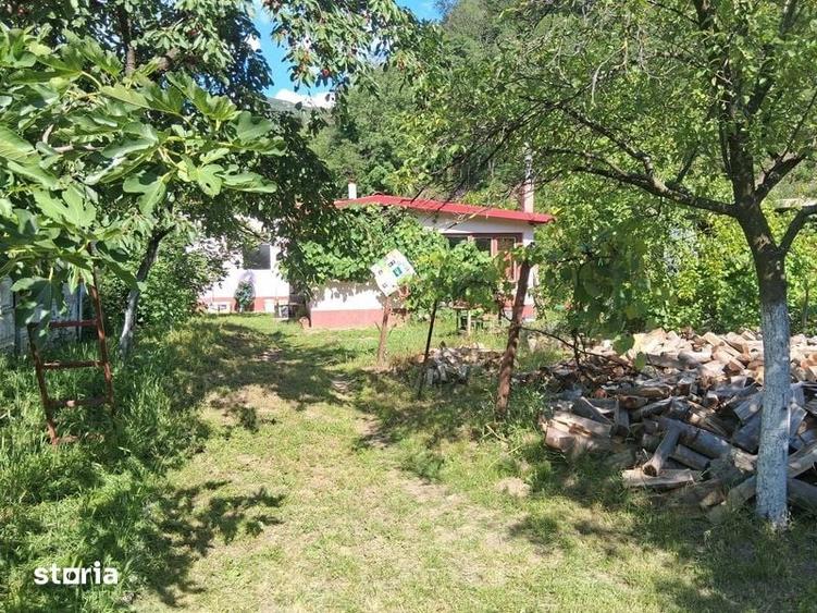Casă cu 4 camere cu Teren 110 Mp în Central
