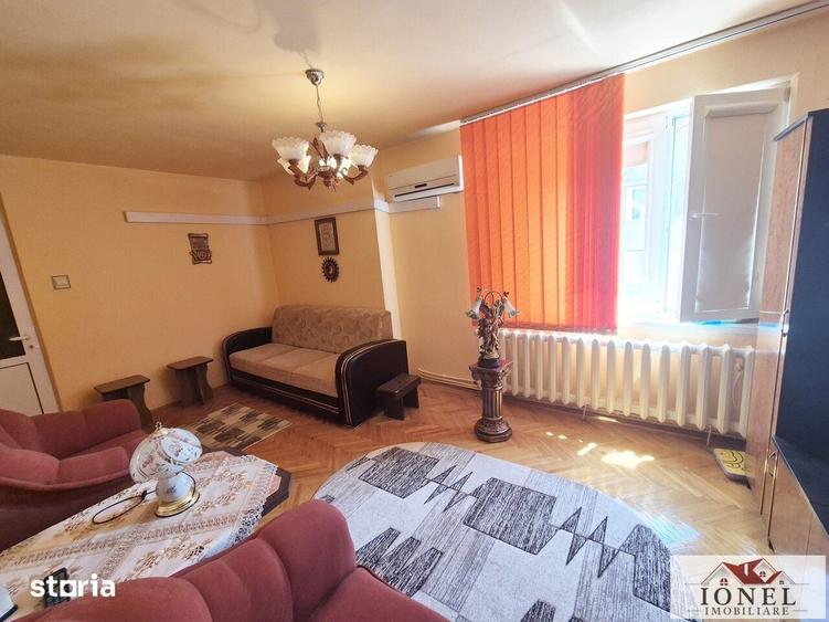Apartament cu 4 camere în Central
