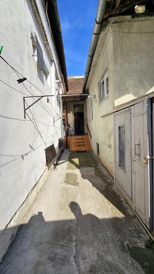 Apartament cu 2 camere nedecomandat, mobilat în Ultracentral