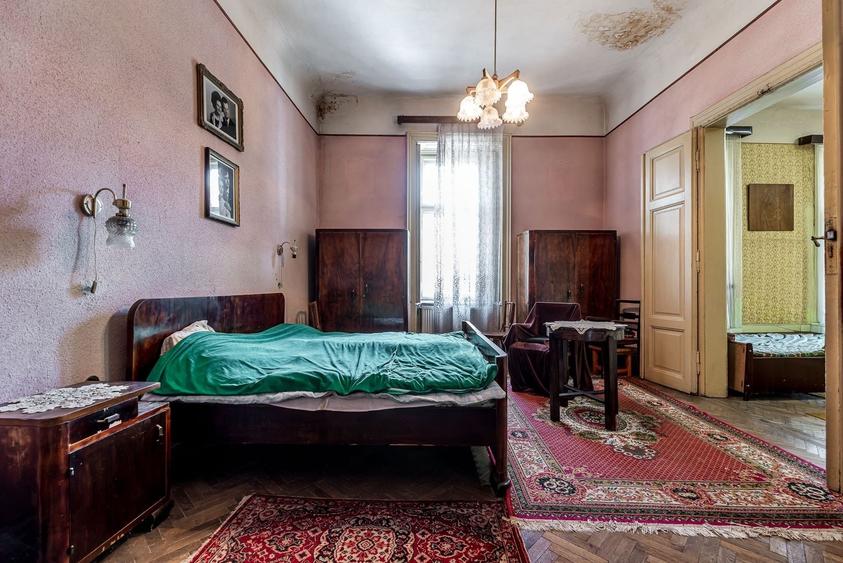 Apartament cu 3 camere semidecomandat în Ultracentral