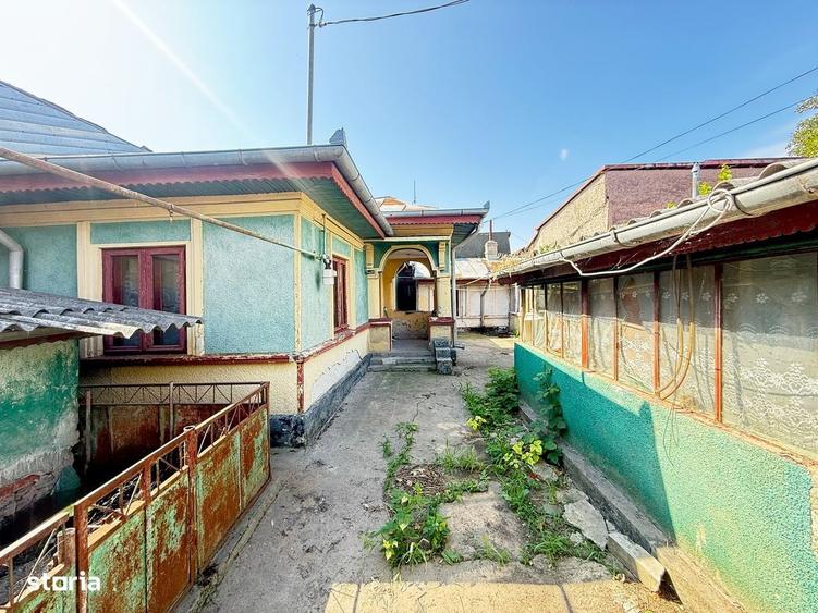 Casă cu 2 camere în Rahova