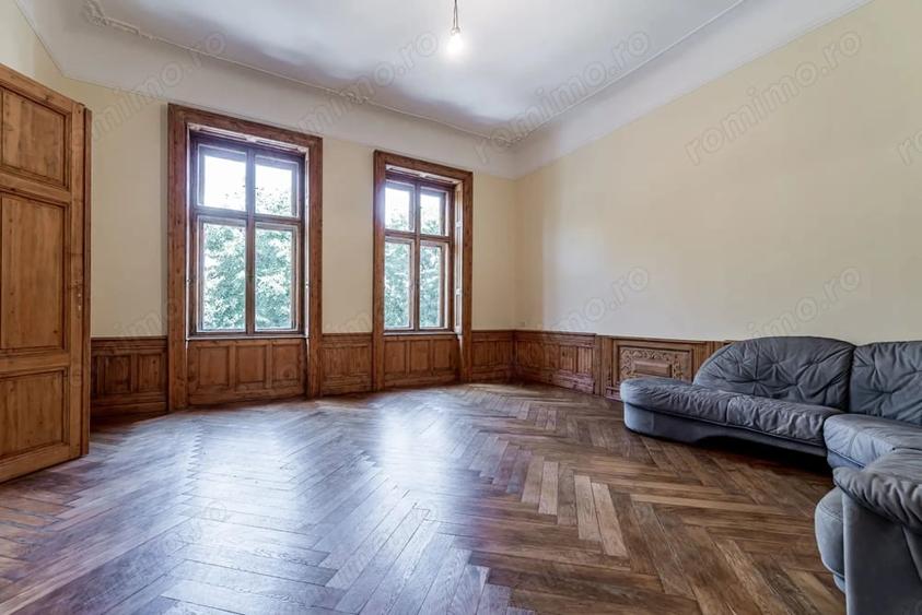 Apartament cu 3 camere decomandat în Ultracentral