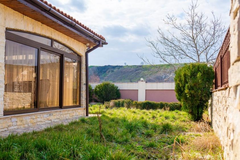 Vila 190 mp · Vest, Valul lui Traian · 240 000 EUR - 9