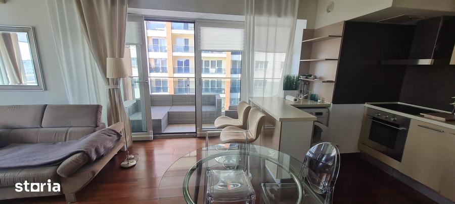 Apartament cu 3 camere decomandat în Dudești