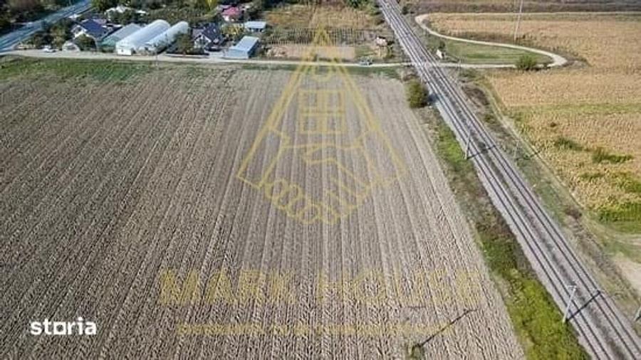 Teren de 23100 mp, în Răcăciuni