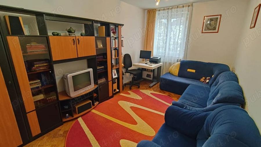 Apartament cu 3 camere semidecomandat în Luncă