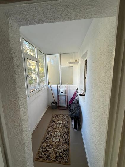 Apartament cu 3 camere decomandat în Păcurari