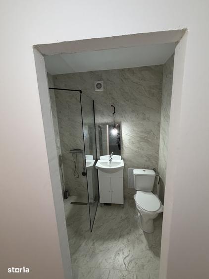 Apartament cu 3 camere în Drumul Taberei