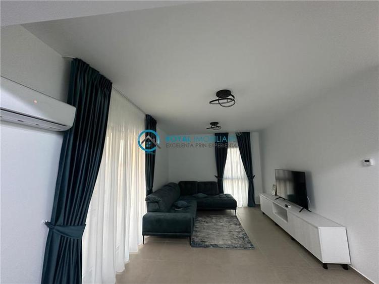 Apartament cu 3 camere decomandat, mobilat în Albert