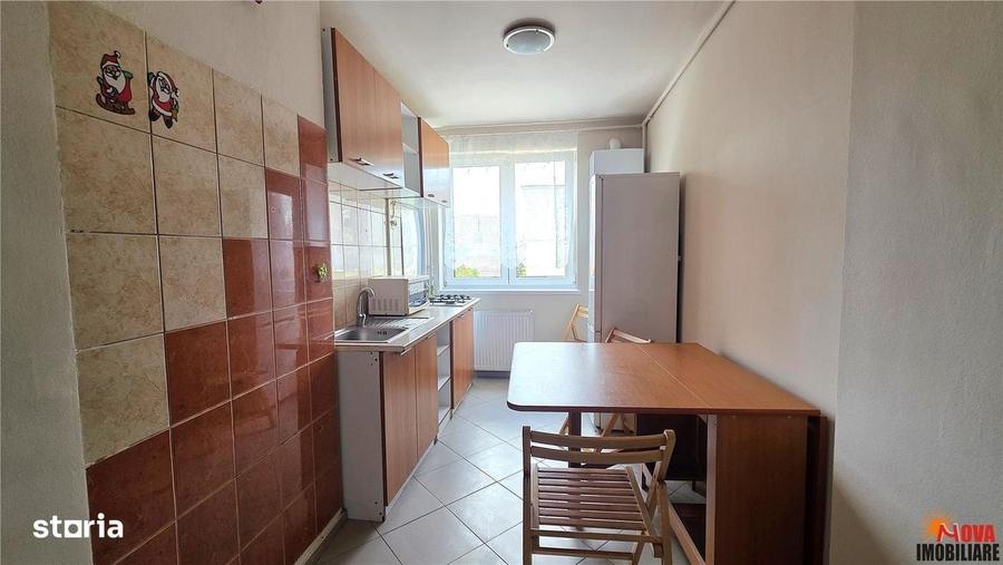 Apartament cu 2 camere decomandat în Centrul Civic