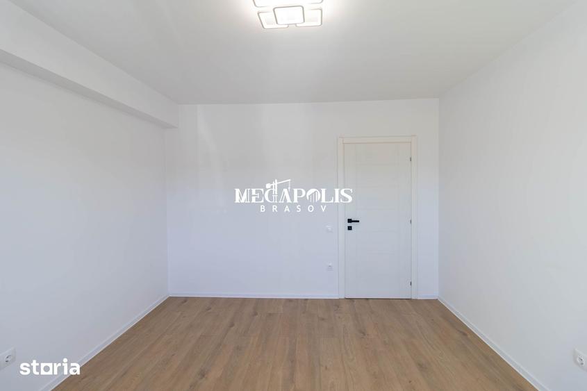 Apartament cu 3 camere în Tractorul