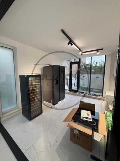 Apartament cu 6 camere decomandat, mobilat în Someșeni