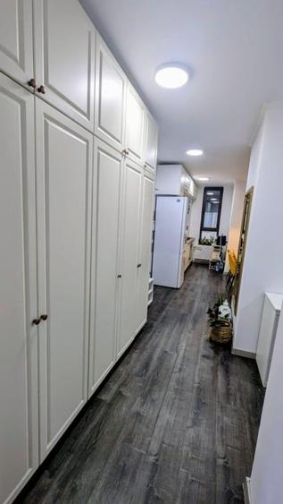 Apartament cu 3 camere decomandat, mobilat în Giroc