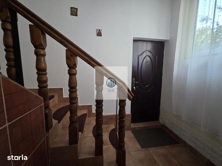 Casă cu 4 camere în Deve