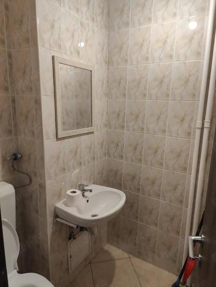 Apartament cu 3 camere decomandat în Dorobanți